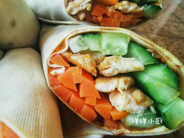 10分鐘搞定的低卡減脂餐,營養美味又解饞,喜歡的跟我一起吃起來 10分鐘搞定的低卡減脂餐,營養美味又解饞,喜歡的跟我一起吃起來