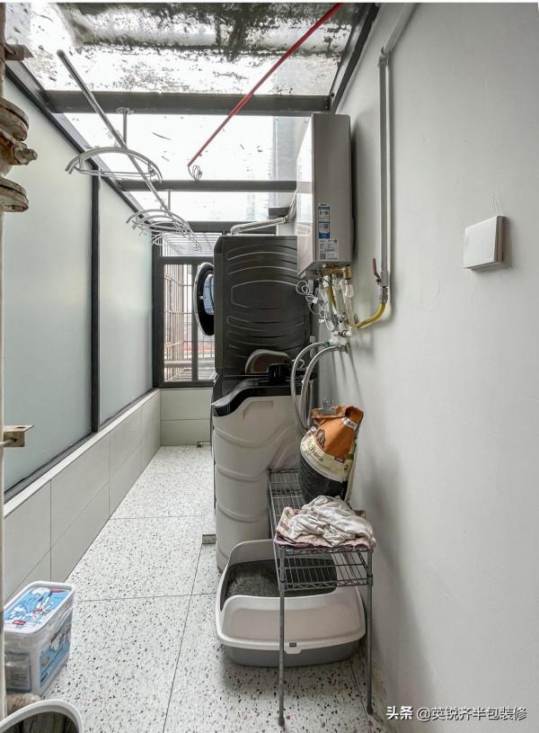 87㎡|現代簡約風遇上覆古綠,混搭出的有色之家 87㎡|現代簡約風遇上覆古綠,混搭出的有色之家