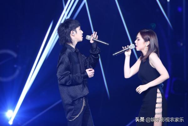 大灣區中秋晚會成為社死天花板，張傑劉燁都同臺了真厲害