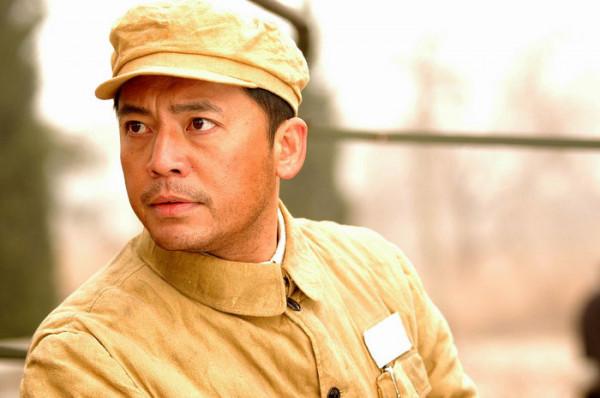 《王牌部隊》首播,江蘇衛視收視僅排第四,戰狼系列製片人驚豔 《王牌部隊》首播,江蘇衛視收視僅排第四,戰狼系列製片人驚豔