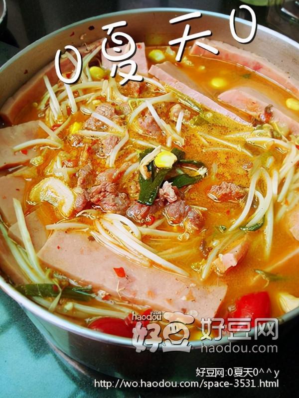 毛血旺，麻辣鮮香，麻辣過癮，好吃到停不下來