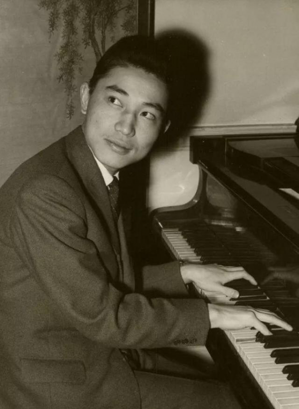 傅雷的原生家庭之痛:幼年被母親傷害,成年後一度對兒子非打即罵 傅雷的原生家庭之痛:幼年被母親傷害,成年後一度對兒子非打即罵