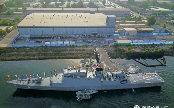 英雄編隊回國!伊朗舉行儀式歡迎完成4.5萬公里航程的75號編隊 英雄編隊回國!伊朗舉行儀式歡迎完成4.5萬公里航程的75號編隊