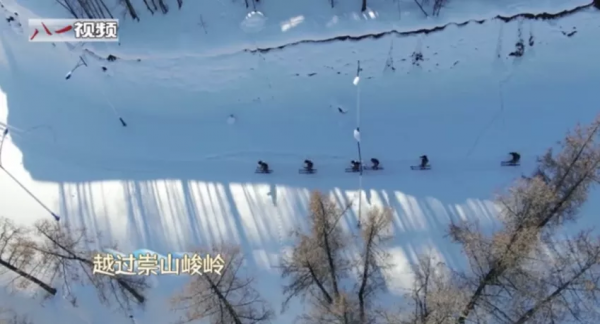 特殊的方式！中國軍人為冬奧加油