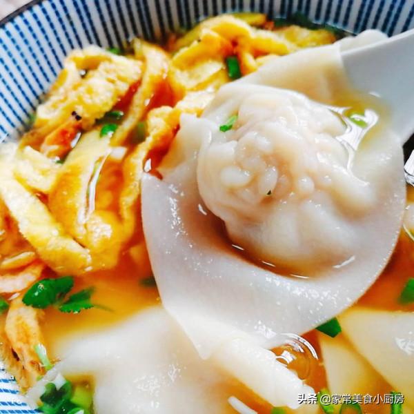 教你製作餛飩皮，薄如蟬翼，爽滑柔韌，在家也能做出薄皮大餛飩