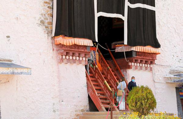 西藏去了很多次,這次開著歐藍德進入了不丹邊境 西藏去了很多次,這次開著歐藍德進入了不丹邊境