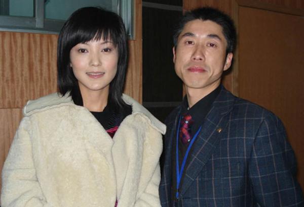 從酒吧歌手到當紅女星,被逃犯捧上位的謝雨欣,都經歷了什麼? 從酒吧歌手到當紅女星,被逃犯捧上位的謝雨欣,都經歷了什麼?