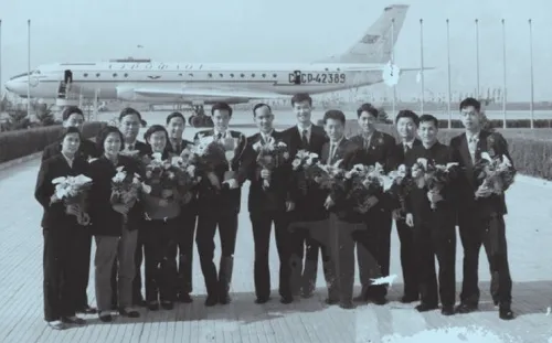 中國乒乓球第一位世界冠軍