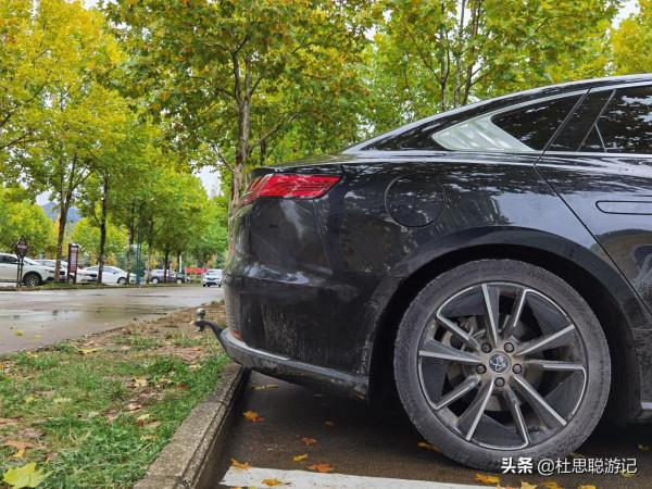 漢EV自駕廣西，帶著孩子逛桂林杉湖景區，夜景值得來打卡夜景