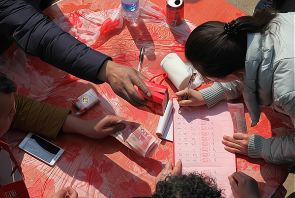 習俗變“低俗”，農村“變味”的5件事，老農不能理解，誰之過？