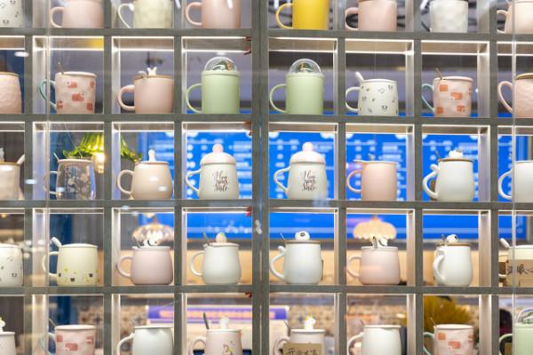 喝水 選擇杯子的重要性 喝水 選擇杯子的重要性