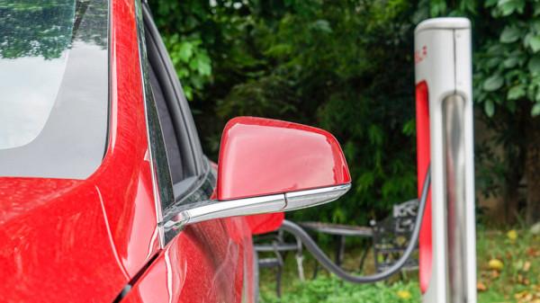 因為這三種車怎麼買的問題  這年頭有錢買車都難選！