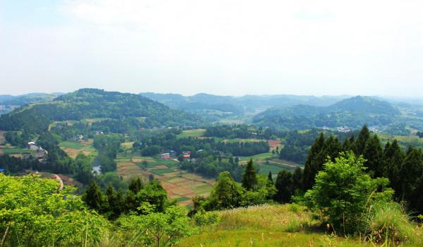 “四川盆底”距成都僅109公里，就在這四個縣的交界處