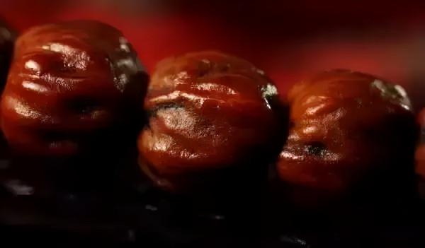 這個夏天，高低盤一串百香