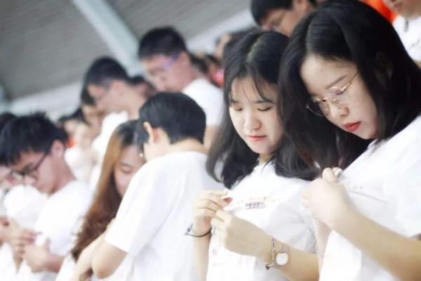 考上研究生才知道，來自“不同家境”的學生，差距不是一星半點