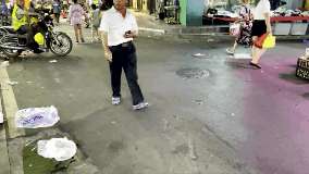 永樂 :它被開水燙、驅趕、毆打時,主人就在身邊 永樂 :它被開水燙、驅趕、毆打時,主人就在身邊