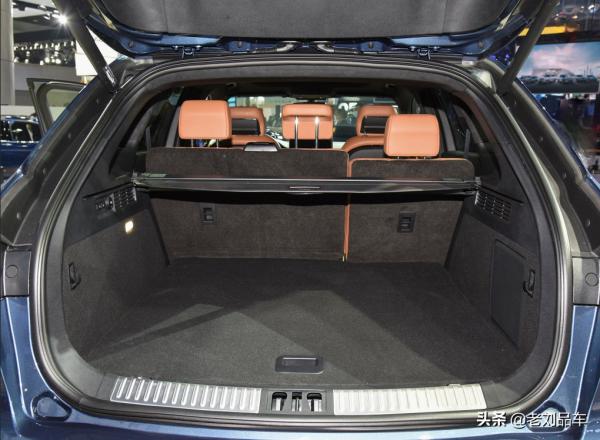 長安林肯航海家2.7T四驅總統版，外形高大威猛，內飾豪華精緻