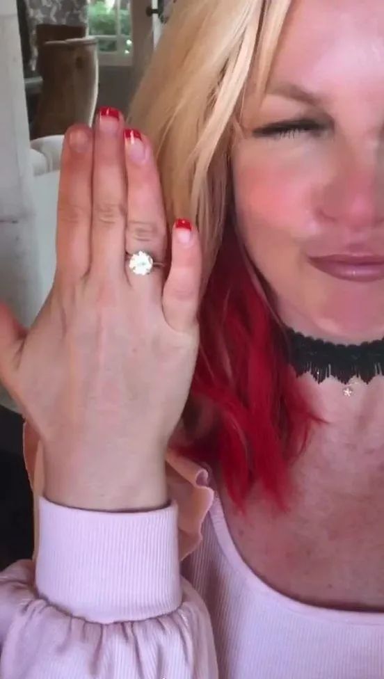 “壞女孩”從頭開始，需要多大的勇氣？