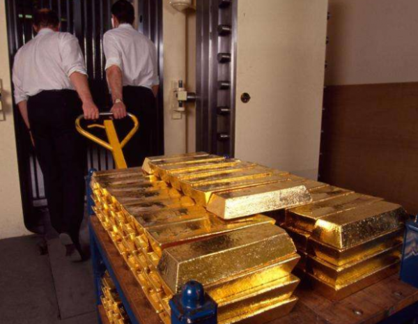委內瑞拉黃金要不回來，英國關上大門，20億美元黃金說不給就不給