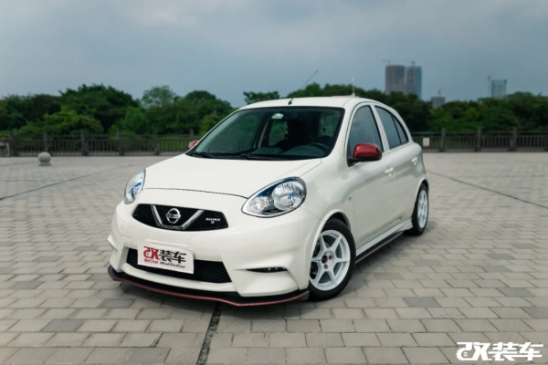 全國僅此一輛戰神GT-R的小表弟，沒想到nismo還有買菜功能