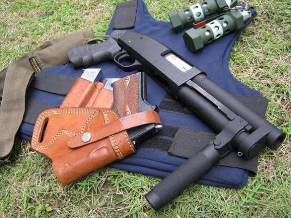 “北極狐”僱傭兵的20種輕武器,都是世界最頂尖的槍支 “北極狐”僱傭兵的20種輕武器,都是世界最頂尖的槍支