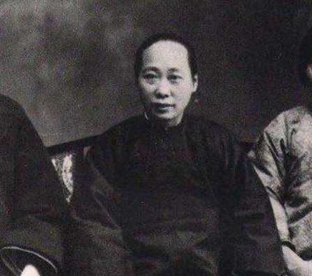 陝西老農建房挖出白骨，牽扯出40年前血案，死者是毛主席親侄子