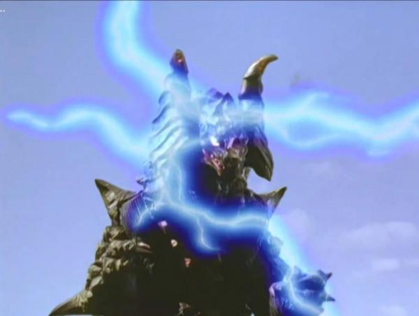 迪迦奧特曼中期的強敵，超力怪獸-戈爾德拉斯