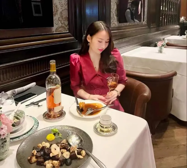 坐擁百萬粉絲，一個潮汕文藝女青年的旅行生意