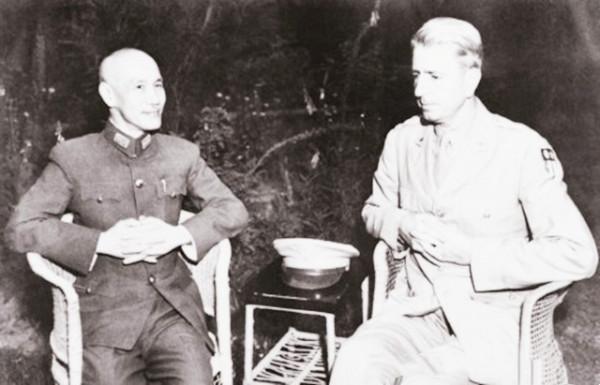 “國粉”“蔣粉”吹捧國民黨,有的是無知,有的則是別有用心 “國粉”“蔣粉”吹捧國民黨,有的是無知,有的則是別有用心