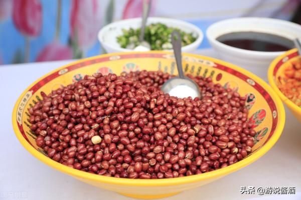 這8種嘎嘣脆的重口味下酒菜，你喝酒的時候，吃過嗎？