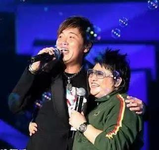 他們不是親人，卻勝似親人的關係，真的讓人羨慕