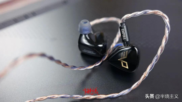 無法想象它為卡中你的爽點下了多少功夫——Legend EVO把玩小記