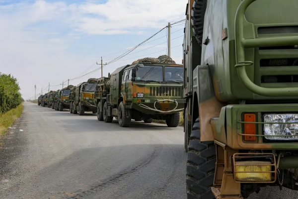 報告！第71集團軍防空勁旅“空中開花”前準備完畢