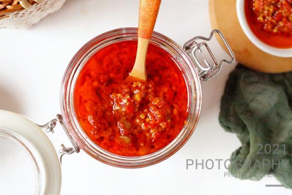秋天又該做辣椒醬了！學會這個做法，香辣解饞，老乾媽都不想買了