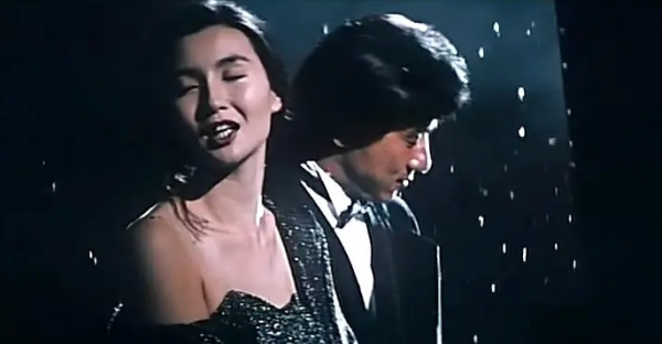 利智犧牲最大的電影，40位導演客串，配角比成龍牛逼？雙龍會幕後