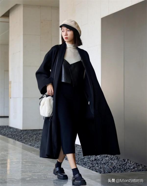 40歲左右的女人，上衣儘量不要穿衛衣和襯衫，其實這些更洋氣減齡