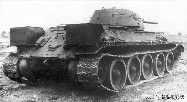 車尾巴上的大箱子是幹什麼用的?閒扯T-34的附加油箱及類似附件 車尾巴上的大箱子是幹什麼用的?閒扯T-34的附加油箱及類似附件