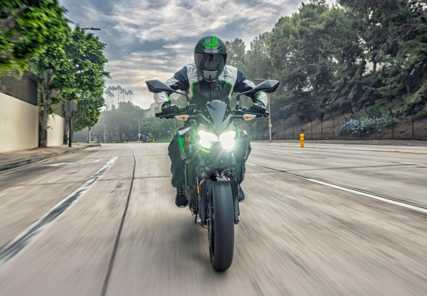 新手，預算5~6萬，街車求推薦？