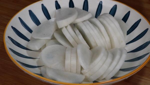 做魚別再老一套了，教你懶人做法，簡單味道好，魚肉鮮嫩無腥味