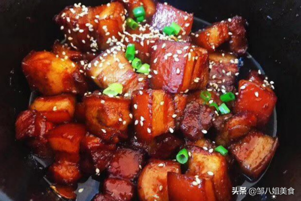 做紅燒肉只用蔥姜，難怪味道不香！記住多放&OpenCurlyDoubleQuote;3個料&rdquo;，肉香四溢