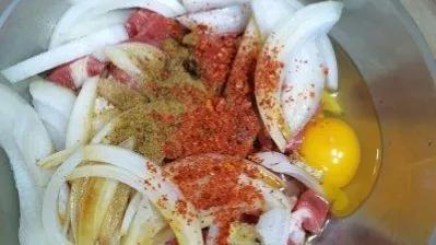 “烤箱版”新疆“羊肉串”