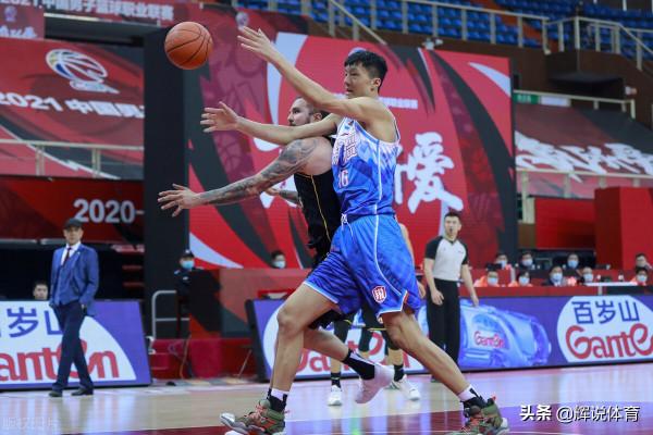 只是強拉鴨子上架，這些球員目前還不夠格打cba