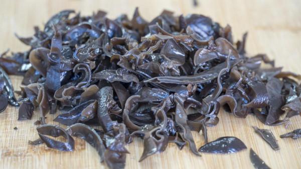 孩子放假，一家人的早中晚餐食譜，葷素搭配營養均衡，頓頓都吃光