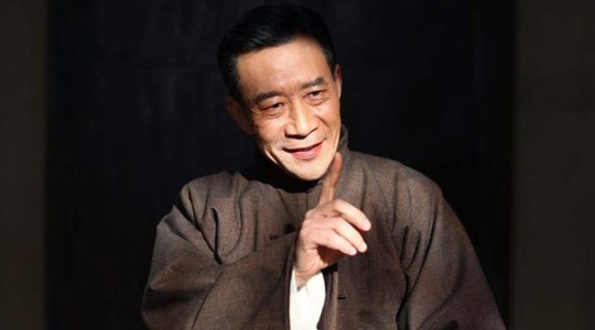 李雪健抗癌成功二十年，提醒：發現4個異常，或是鼻咽癌敲門