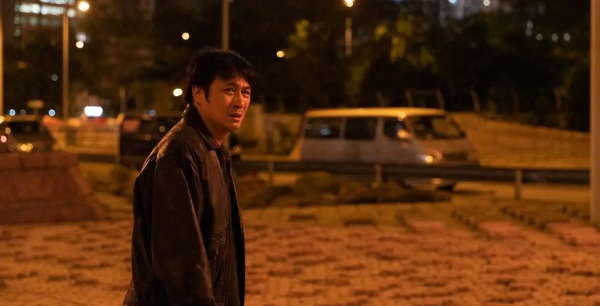 這才是港片新標杆，吳鎮宇演技爆棚，55歲的李麗珍依舊少女感十足