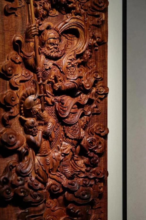 神荼鬱壘門神掛屏！這，是今天我見到的最漂亮的雕刻作品