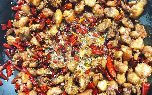 五星級廚師長精選10道正宗湖南菜，絕對能吃的胃口大開