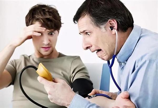 頸動脈硬化斑塊是如何形成的,吃什麼藥可以治癒?醫生為您講清楚 頸動脈硬化斑塊是如何形成的,吃什麼藥可以治癒?醫生為您講清楚