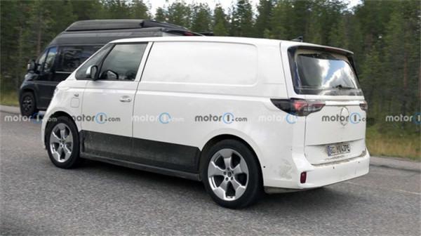 大眾ID.BUZZ最新路試諜照曝光，有可能成為大眾最醜電動車