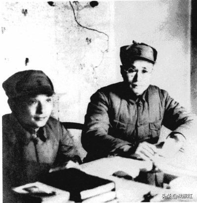 八路軍團長被俘，做苦工2個月後逃回，鄧政委親自談話